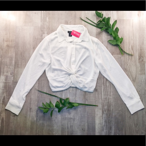 a'gaci Tops - Agaci Crop Top